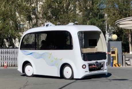 無人駕駛汽車之戰：傳統汽車制造商迎戰大型科技公司