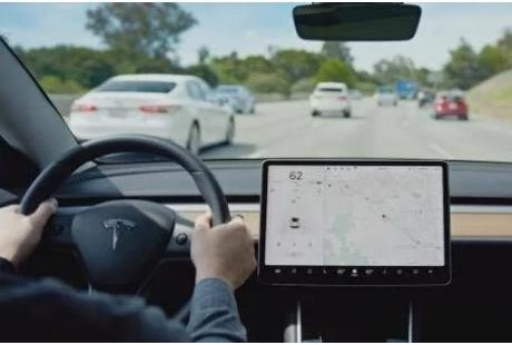特斯拉正式推出全自動(dòng)駕駛套件測試版，僅針對部分車主發(fā)布