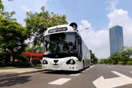 「小車看百度，大車看深蘭」，自動(dòng)駕駛公交駛向千億藍(lán)海市場(chǎng)