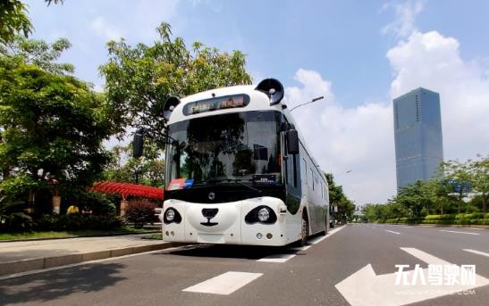 「小車看百度，大車看深蘭」，自動駕駛公交駛向千億藍海市場